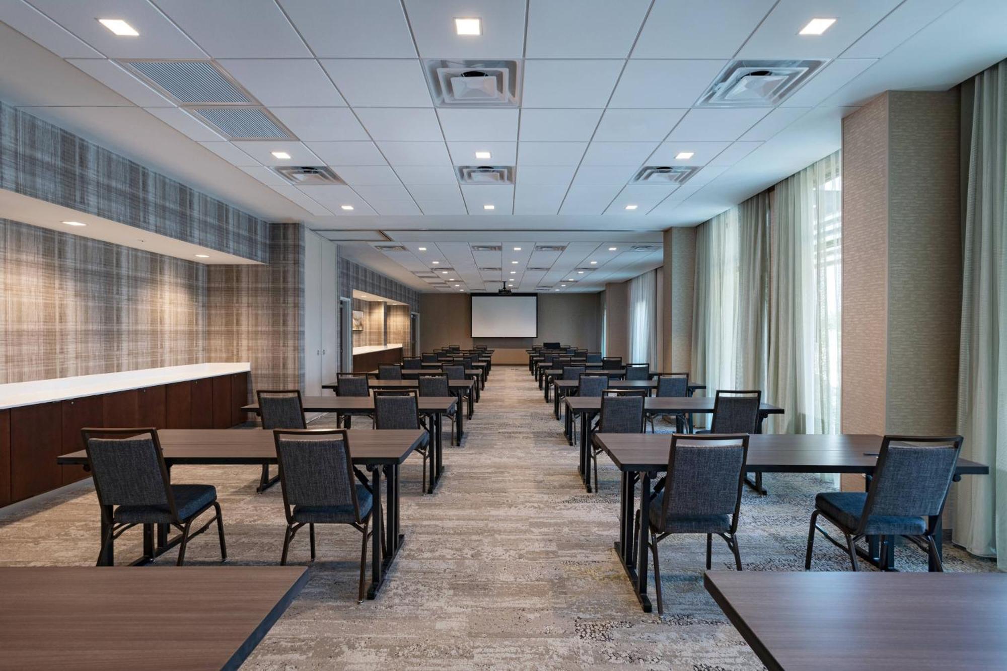 Courtyard Dallas Grand Prairie Extérieur photo