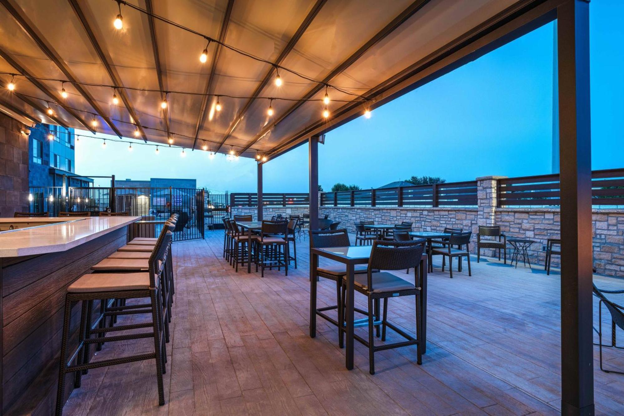 Courtyard Dallas Grand Prairie Extérieur photo